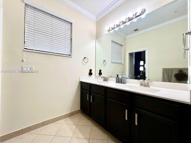 3311 NW 125th Way, Sunrise, FL 33323