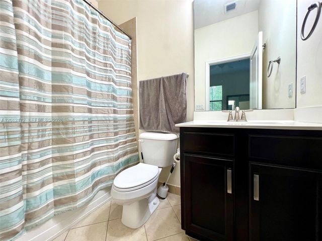 3311 NW 125th Way, Sunrise, FL 33323
