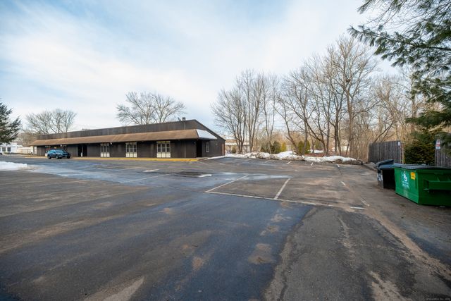 460 West Main Street, Cheshire, CT 06410