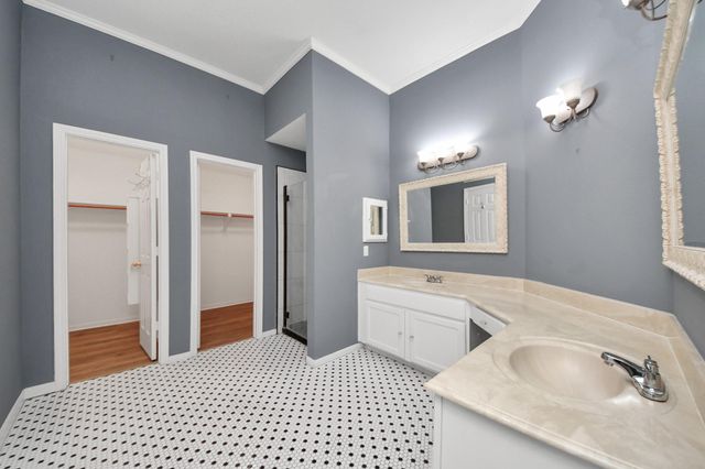 1742 Crescent Green Drive, Houston, TX 77094