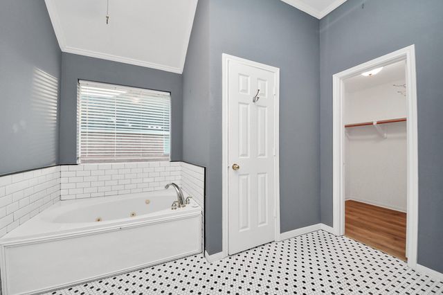 1742 Crescent Green Drive, Houston, TX 77094