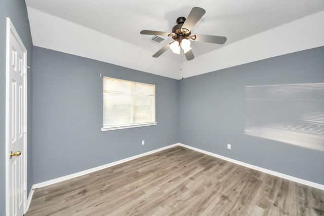 1742 Crescent Green Drive, Houston, TX 77094