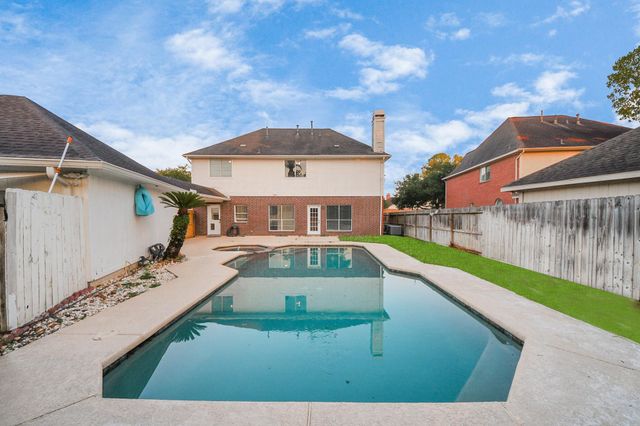 1742 Crescent Green Drive, Houston, TX 77094