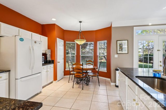 9533 Autumn Applause Drive, Charlotte, NC 28277