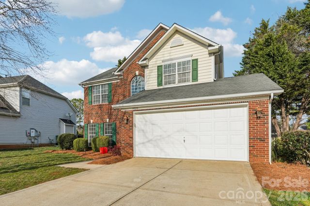 9533 Autumn Applause Drive, Charlotte, NC 28277