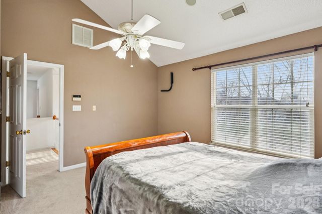 9533 Autumn Applause Drive, Charlotte, NC 28277