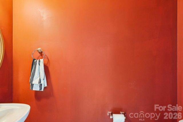 9533 Autumn Applause Drive, Charlotte, NC 28277