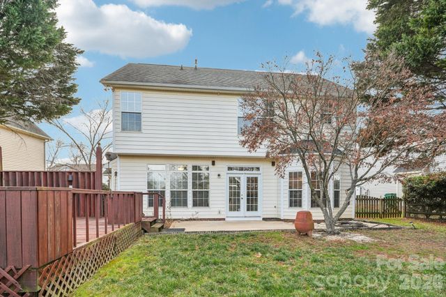 9533 Autumn Applause Drive, Charlotte, NC 28277