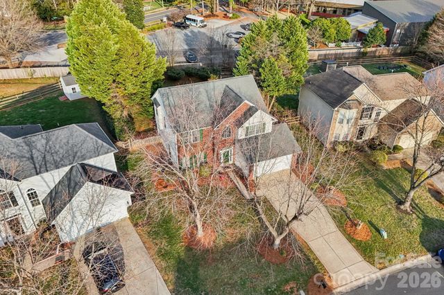 9533 Autumn Applause Drive, Charlotte, NC 28277