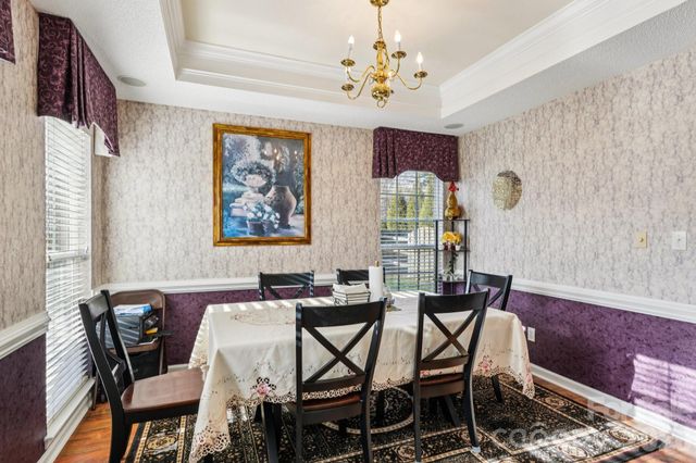 9533 Autumn Applause Drive, Charlotte, NC 28277