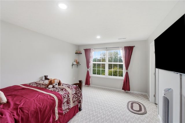 1015 Colonial Way, Huber Heights, OH 45424