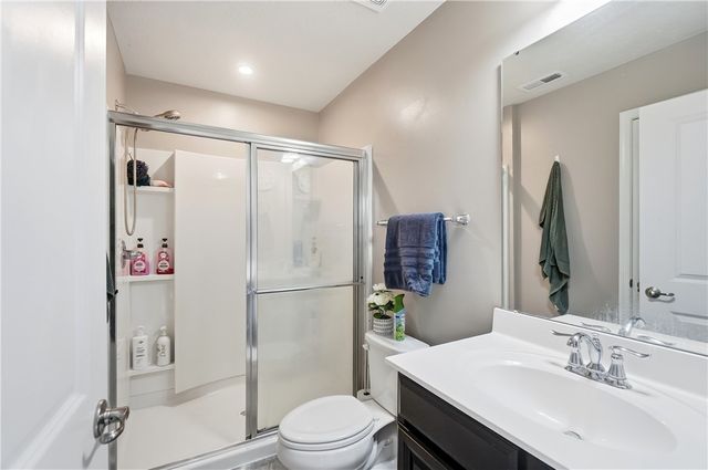 1015 Colonial Way, Huber Heights, OH 45424