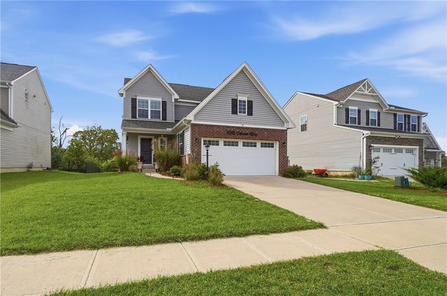 1015 Colonial Way, Huber Heights, OH 45424