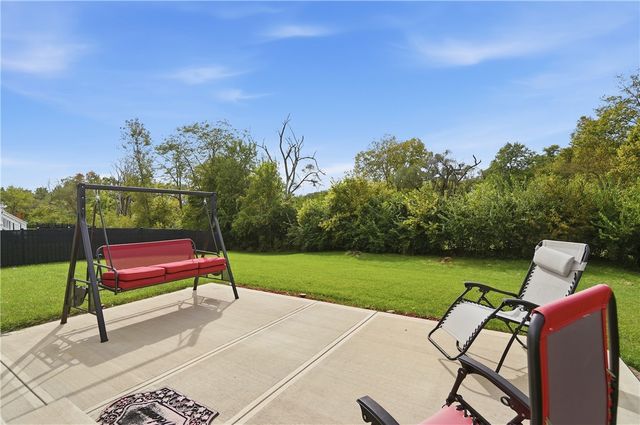 1015 Colonial Way, Huber Heights, OH 45424