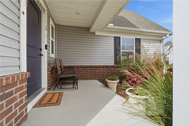 1015 Colonial Way, Huber Heights, OH 45424