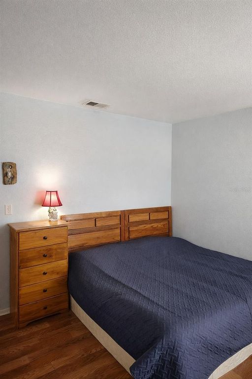 Image 16 of property listing at 4108 ABBOTSFORD STREET, North Port, FL 34287