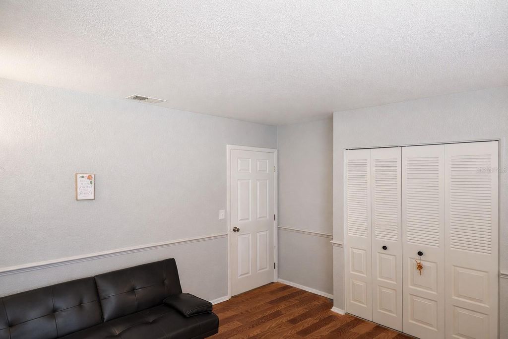 Image 22 of property listing at 4108 ABBOTSFORD STREET, North Port, FL 34287