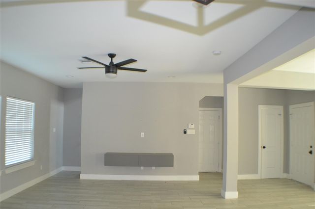 9837 Fabiola Drive, Houston, TX 77075