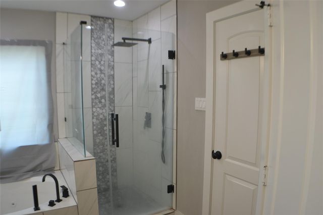 9837 Fabiola Drive, Houston, TX 77075