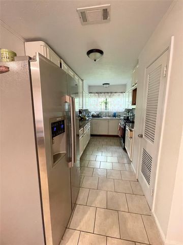 4118 Ebbtide Drive, Houston, TX 77045