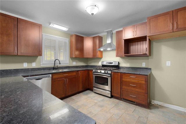 127 Windsor Drive, Calhoun, GA 30701
