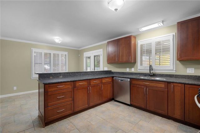 127 Windsor Drive, Calhoun, GA 30701