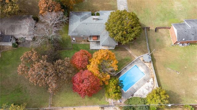 127 Windsor Drive, Calhoun, GA 30701