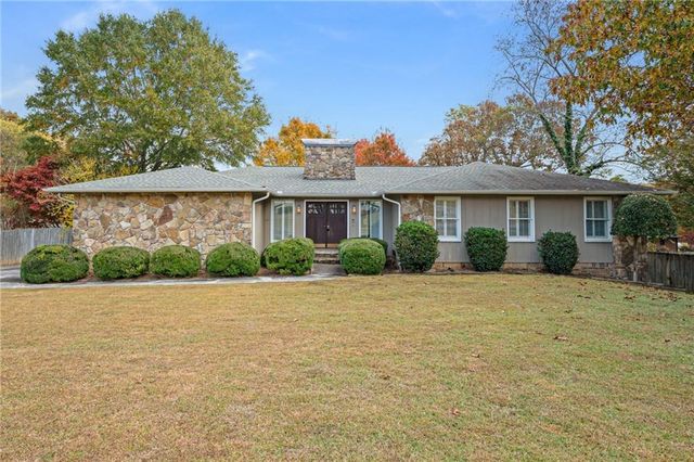 127 Windsor Drive, Calhoun, GA 30701