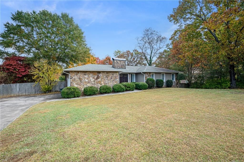 127 Windsor Drive, Calhoun, GA 30701