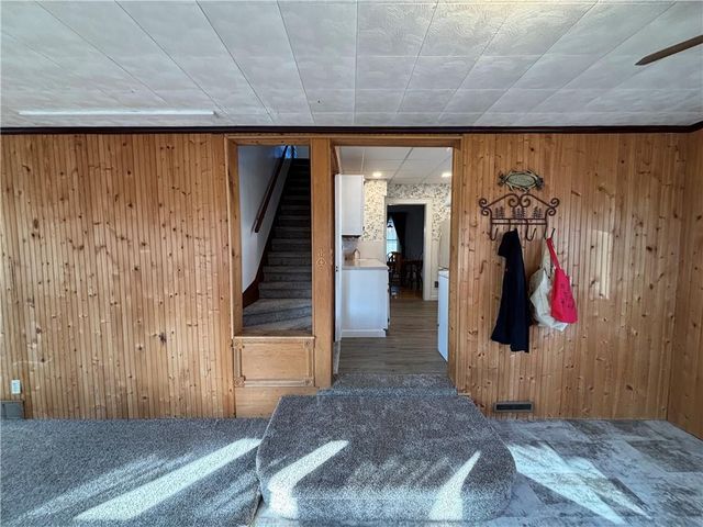 1820 Main Street, Bloomer, WI 54724