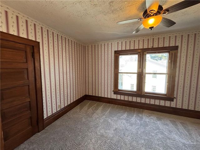 1820 Main Street, Bloomer, WI 54724