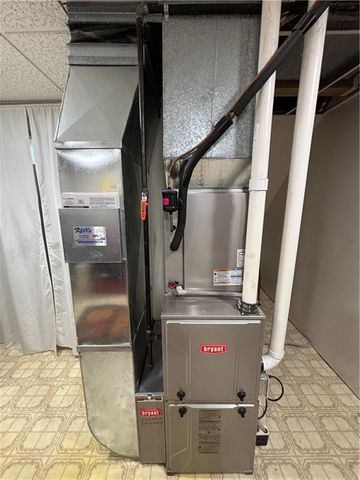 1820 Main Street, Bloomer, WI 54724