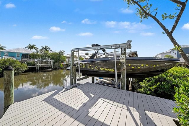 6417 KEY ISLAND AVENUE, Apollo Beach, FL 33572