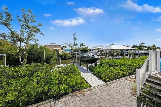 6417 KEY ISLAND AVENUE, Apollo Beach, FL 33572