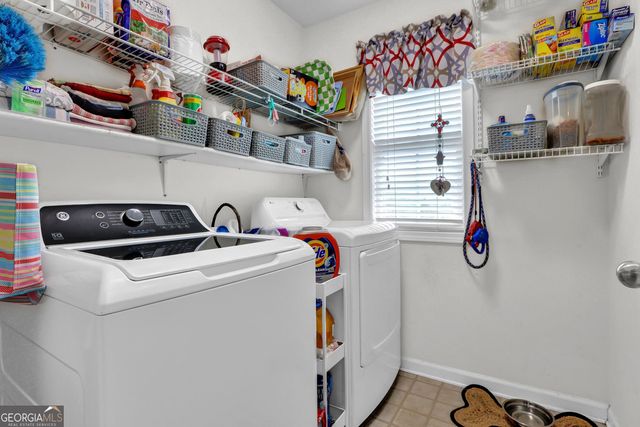 9020 Farm Shaw Drive, Gainesville, GA 30506