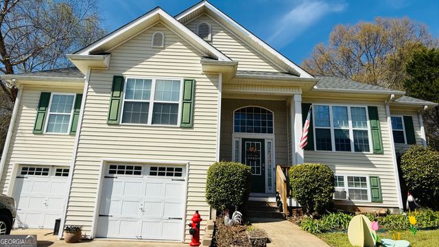 9020 Farm Shaw Drive, Gainesville, GA 30506