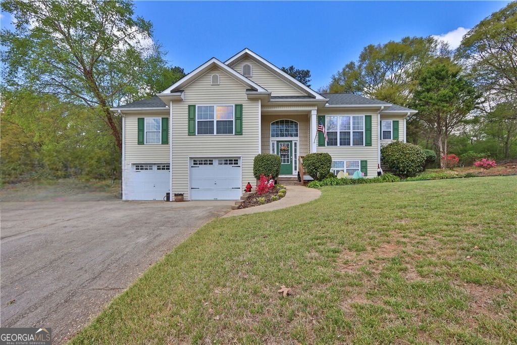 9020 Farm Shaw Drive, Gainesville, GA 30506