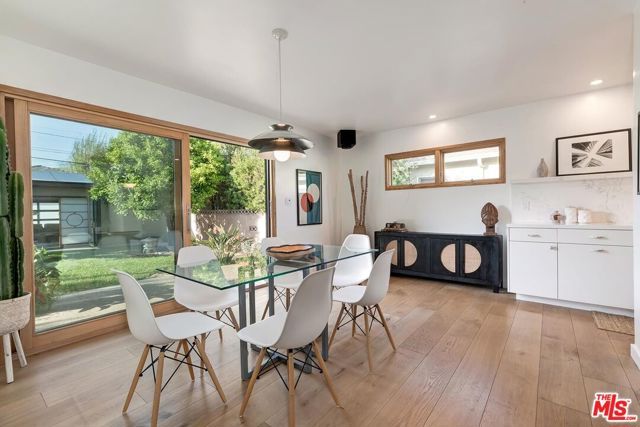 2211 Ashland Avenue, Santa Monica, CA 90405