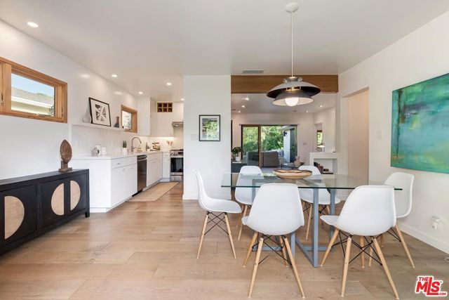 2211 Ashland Avenue, Santa Monica, CA 90405