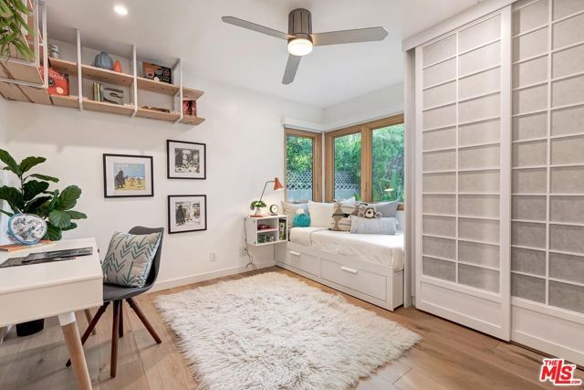 2211 Ashland Avenue, Santa Monica, CA 90405