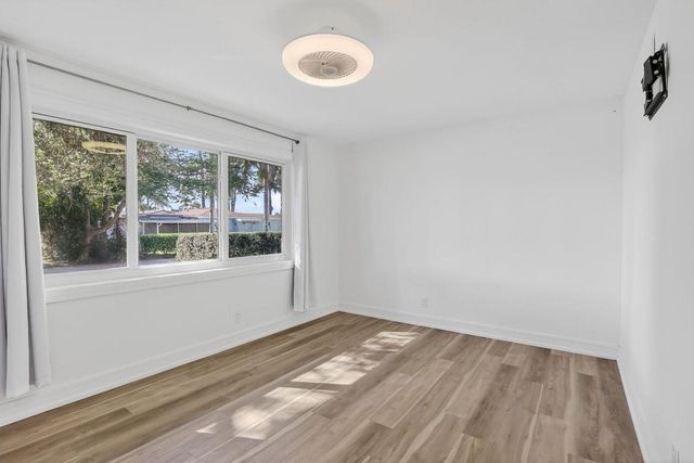 1323 Lincoln Street, Hollywood, FL 33019