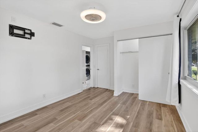 1323 Lincoln Street, Hollywood, FL 33019