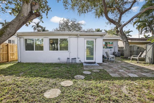 1323 Lincoln Street, Hollywood, FL 33019