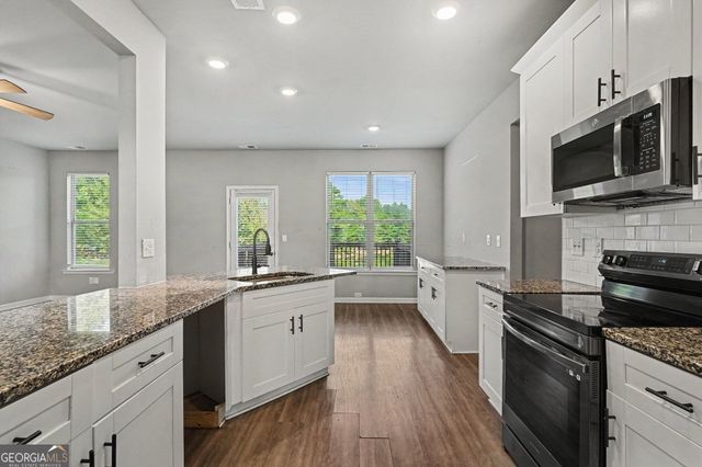 784 Chapman Street, Jonesboro, GA 30238