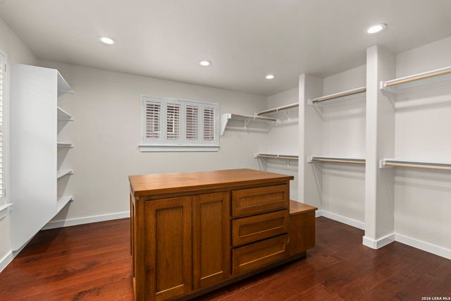 2126 E Lawndale Dr., San Antonio, TX 78209