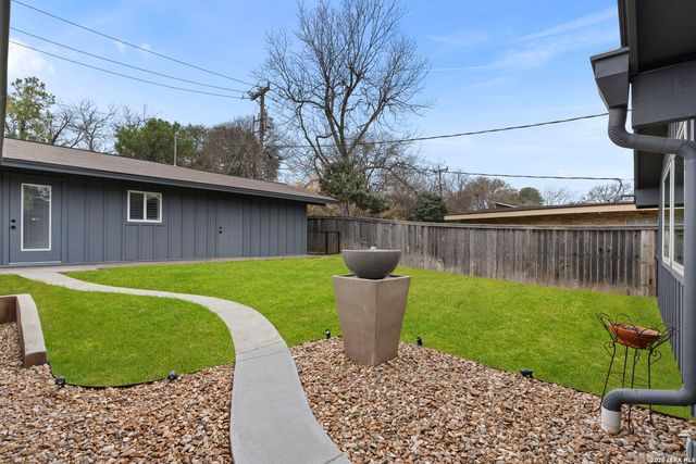 2126 E Lawndale Dr., San Antonio, TX 78209