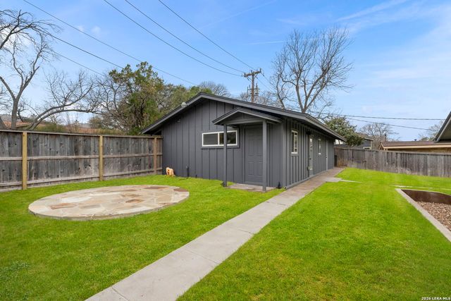 2126 E Lawndale Dr., San Antonio, TX 78209