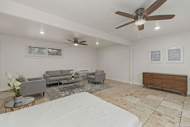 2126 E Lawndale Dr., San Antonio, TX 78209