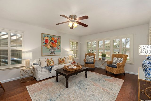 2126 E Lawndale Dr., San Antonio, TX 78209