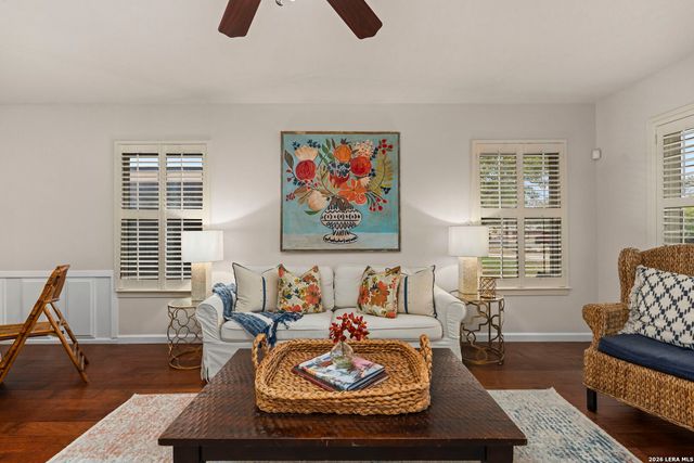 2126 E Lawndale Dr., San Antonio, TX 78209